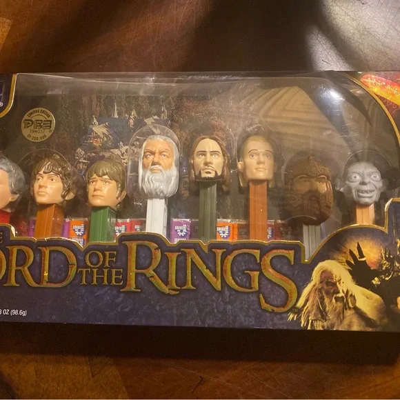 Lord Of The Rings Pez Set. - Picture 4 of 4